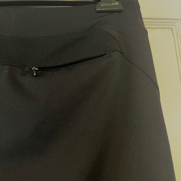 Under Armour Athletic Pants-Black Size Small - Picture 8 of 8